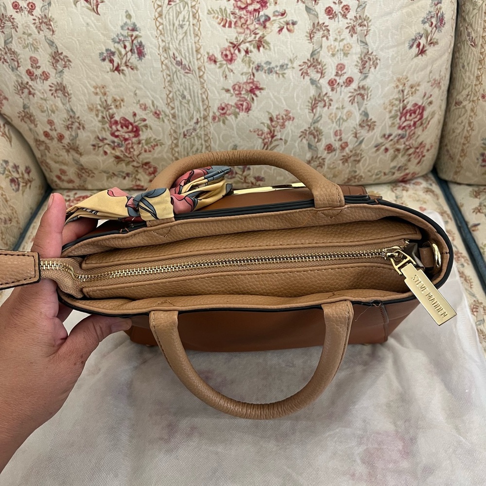 Steve Madden Brown Satchel with Floral Scarf Like New 11x8 - Picture 5 of 8